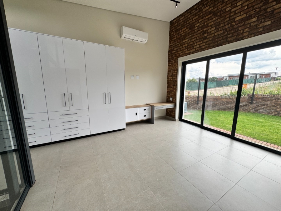 3 Bedroom Property for Sale in Helderzicht Eco Estate North West